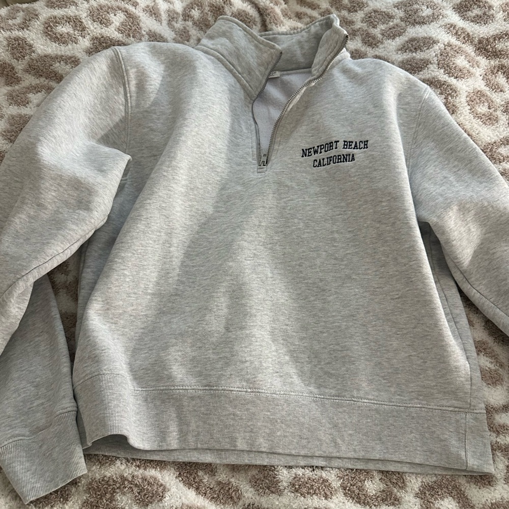 Brandy melville quarter zip